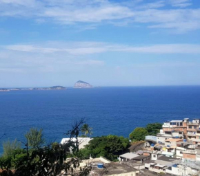 Duplex com vista para o mar, Vidigal / Leblon-RJ.